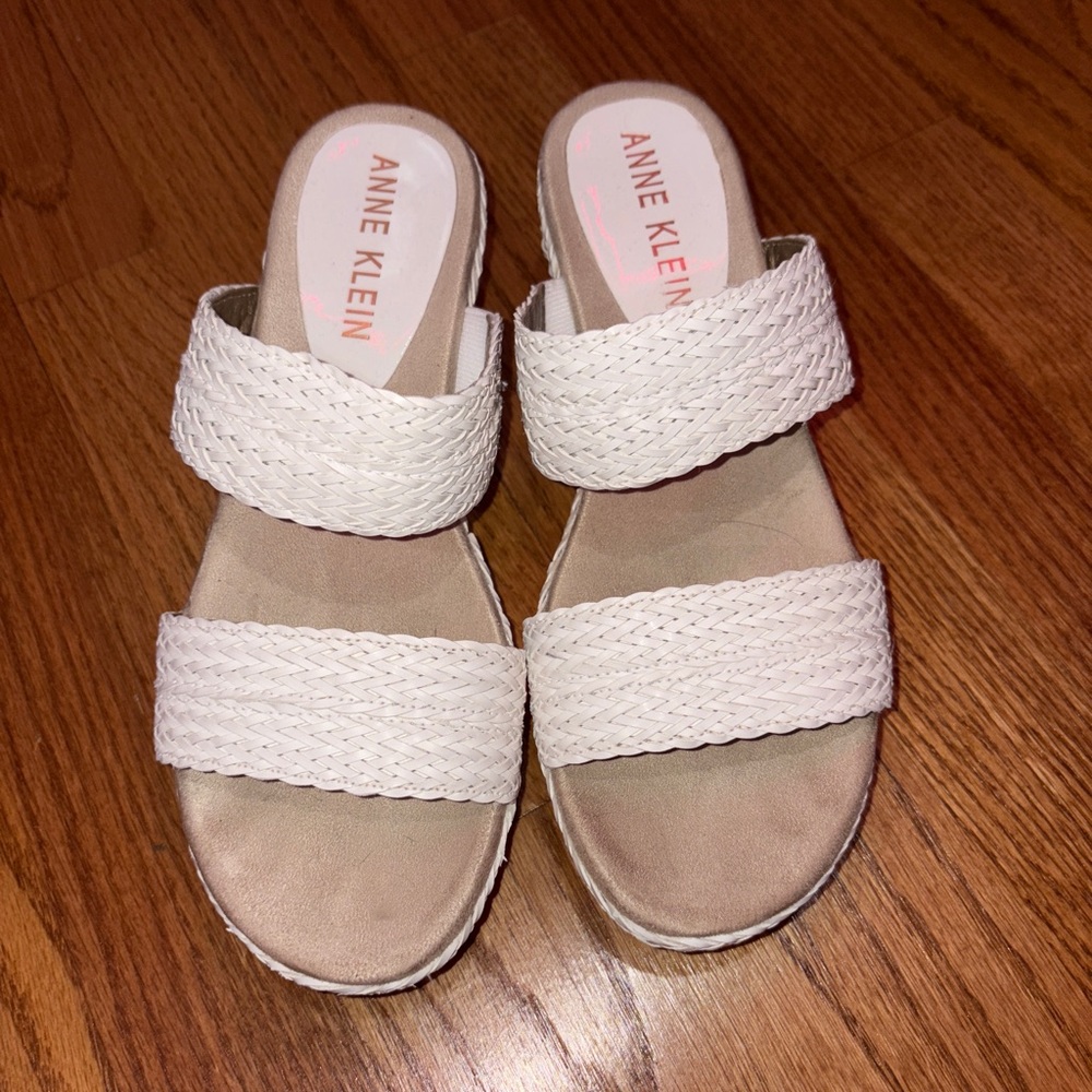 Anne Klein Women's Cream Woven Sandals